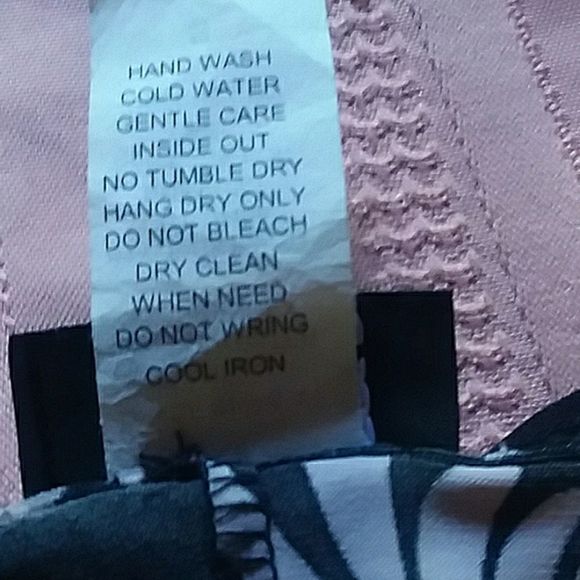 Taboo dress sz small pink and black floral print - Picture 8 of 8